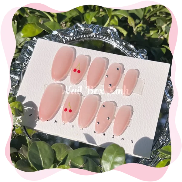 Nail box dễ thương nhẹ nhàng cherry