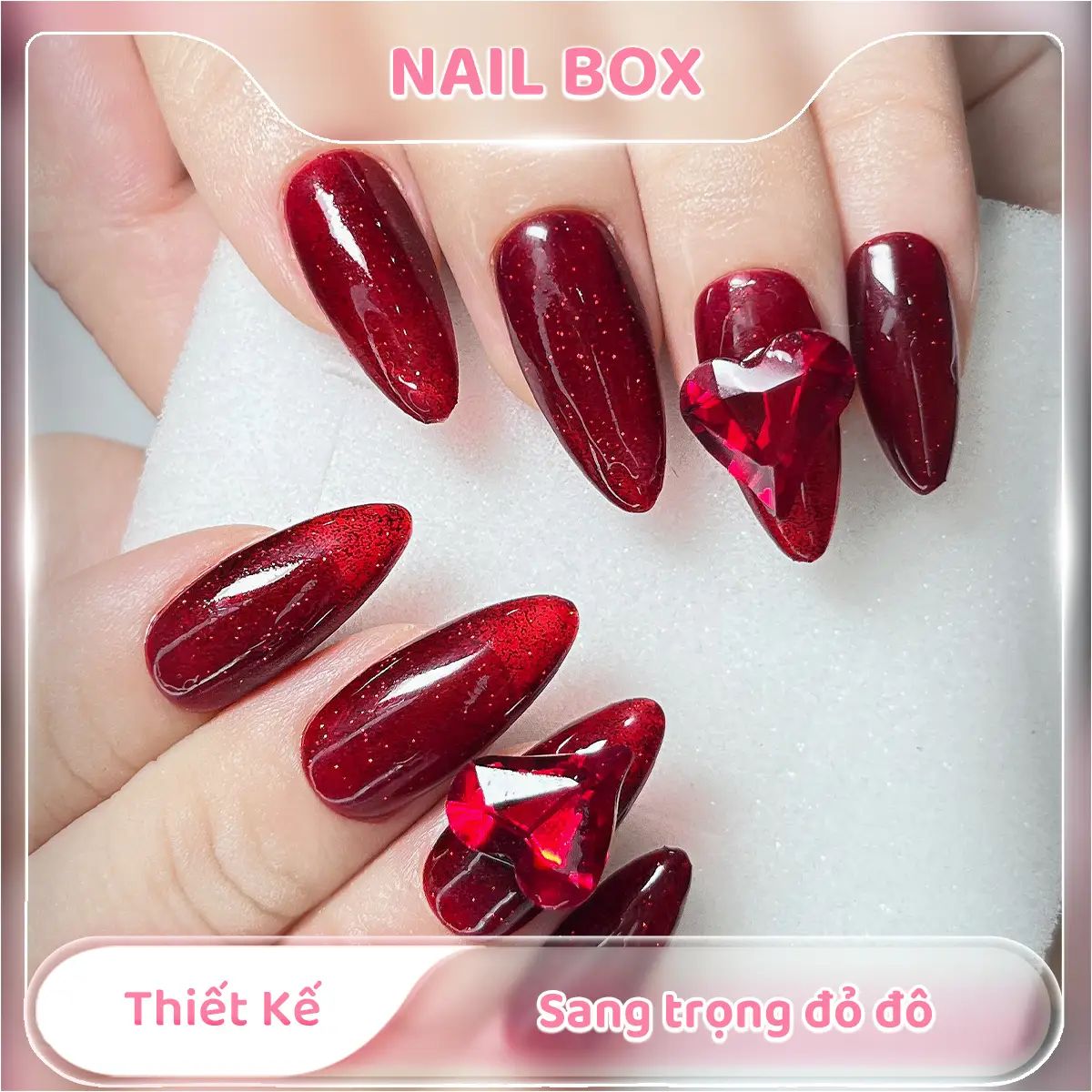 Nail box thiết kế sang trọng đỏ đô